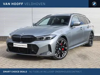 BMW 3 Serie Touring 330e xDrive M Sport Automaat / Panoramadak / Active Cruise Control / Adaptieve L