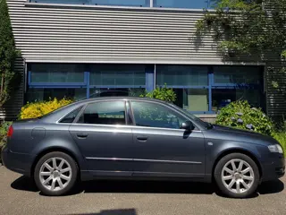 Audi A4 Limousine 2.0 157.602Km Navi BlueTooth Cruise 17"
