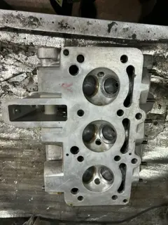 Cylinder head for Citroen SM