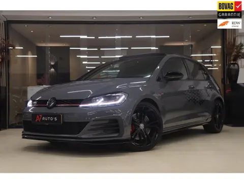 Volkswagen GOLF 2.0 TSI GTI TCR /PANO/CARPLAY/CAM/KEYLESS/ACC/DCC/VOL