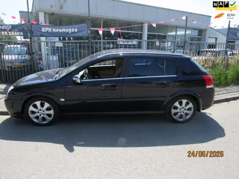 Opel Signum 3.2 V6 Elegance,automaat,airco,apk