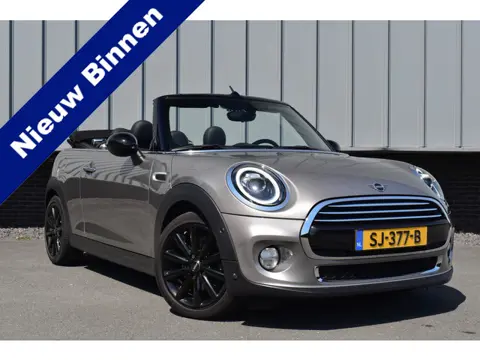 MINI Cabrio 1.5 Cooper Chili | Leder | NL Auto | Carplay | Keyless | Dealer. OH
