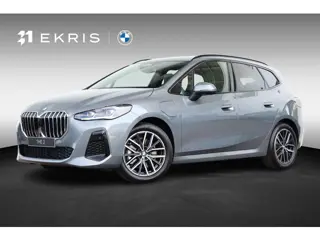 BMW 2 Serie Active Tourer 230e xDrive M Sportpakket | Travel Pack | Innovation Pack | Panoramadak | 