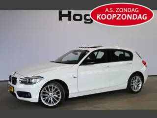 BMW 1-serie 118i M-Pakket Automaat Clima Navigatie Schuifdak Rijklaarprijs Inruil Mogelijk!