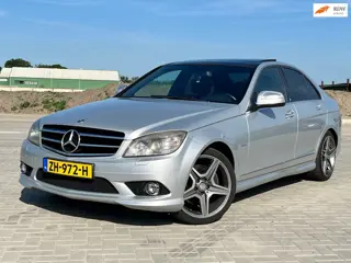 Mercedes-Benz C-klasse 350 AMG LINE PANO AUTOMAAT FULL OPTION C63 VELGEN LEER GROOT NAVI