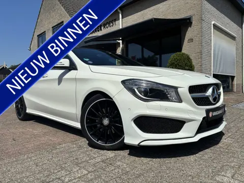 Mercedes-Benz CLA-Klasse Shooting Brake 180 Automaat (AMG Line)