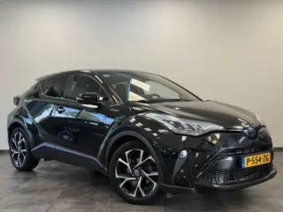 Toyota C-HR 1.8 Hybrid Dynamic Carplay ECC Privacy glass Keyless Go PDC 24 Maanden garantie* (Vraag 