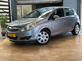 Opel Corsa 1.4-16V Enjoy Automaat Airco