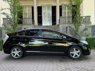 Toyota Prius 1.8 Aspiration Automaat Head-Up Display Climate Cruise Ctr Pdc Trekhaak