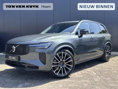 Volvo XC90 2.0 T8 Plug-in hybrid AWD Ultra Dark Exec. Ed. luchtvering/ bowers & Wilkens/ 22 inch / e
