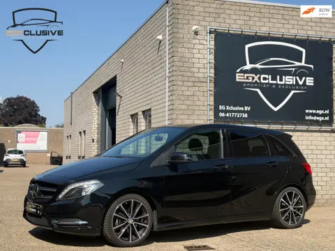 Mercedes-Benz B-klasse 180 Ambition AMG|PDC|AIRCO|NAP|