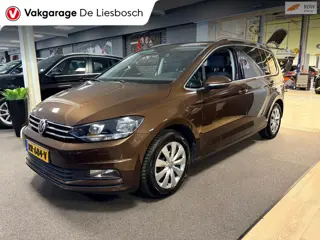 Volkswagen Touran 1.4 TSI Highline 7p/navi/stoelverw/media /clima/boeken/trekhaak