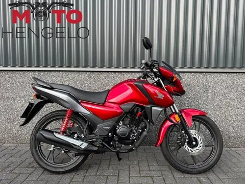Honda CBF125 (bj 2023)