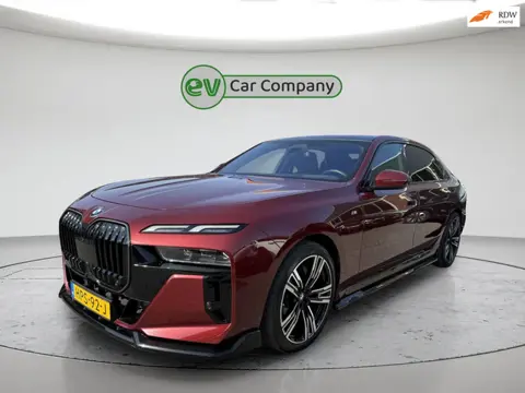 BMW I7 XDrive60 106 kWh | Theatre screen | Executive Lounge | Massage + verkoeling voor en achter | 