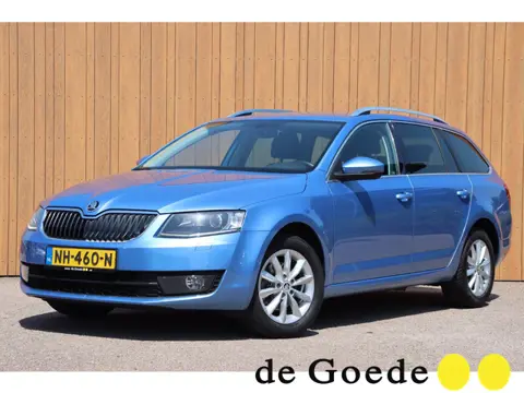 Skoda Octavia Combi 1.0 TSI Greentech Style Business org.NL A-camera Canton
