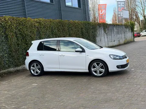 Volkswagen Golf 1.4 TSI Highline