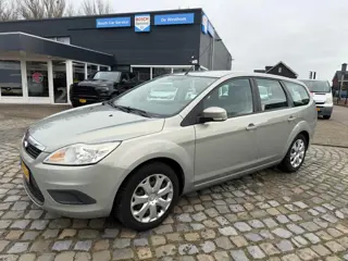 Ford Focus Wagon 1.6 Trend