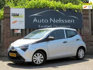 Toyota Aygo 1.0 VVT-i x-fun 5-DRS NIEUWE TYPE | AIRCO | DEALER ONDERHOUDEN | BLUETOOTH |