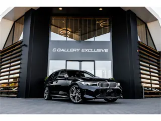 BMW 3 Serie Touring 330i - M Sport | Panorama | Elek. Trekhaak | ACC