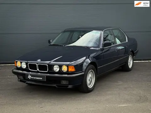 BMW 7-serie BMW 750i E32, V12, Stoelverwarming, Cruisecontrol, Compleet onderhouden, 1e lak