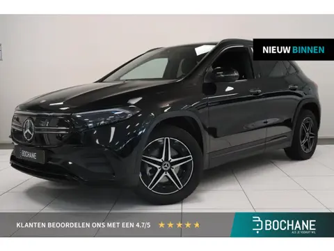 Mercedes-Benz EQA 250 Business Solution AMG 67 kWh | Camera | Trekhaak | Key-Less | SoH 94,8% | AMG 