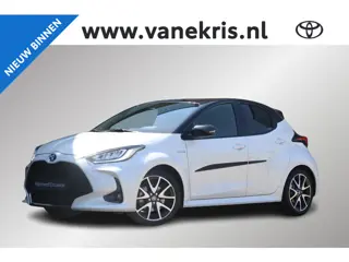 Toyota Yaris 1.5 Hybrid Launch Edition Limited, HUD, All Season banden, Trekhaak