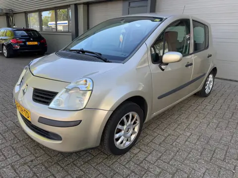 Renault Modus 1.4-16V Dynamique