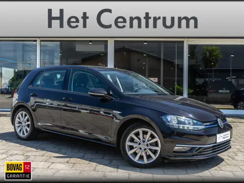 Volkswagen Golf 1.5 TSI Highline carplay - alcantara - dig. cockpit - navi - DAB - Clima
