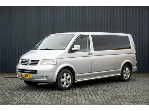 Volkswagen Transporter T5 2.5 TDI 340 L2H1 | 174 PK | Navi | Airco | Trekhaak