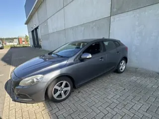 Volvo V40 1.6 D2 R-Design (bj 2014)