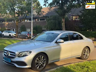 Mercedes-Benz E-klasse 220 d RIJDGOED/WIDESCREEN/AUTOMAAT/