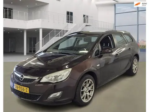 Opel Astra Sports Tourer 1.4 Turbo Selection PSENSOR CRUISE 2 X SLEUTELS
