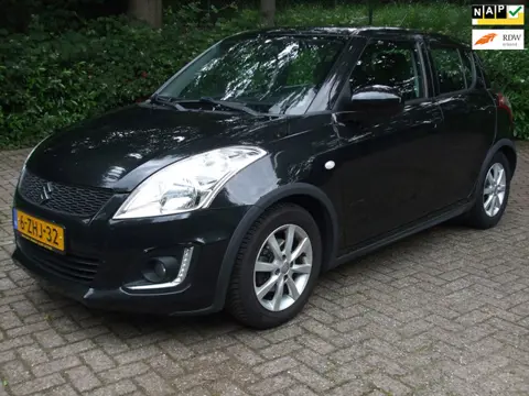 Suzuki Swift 1.2 Dynamic EASSS airco cruise 172 dkm NAP zwart 5 drs