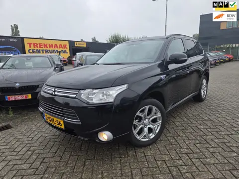 Mitsubishi Outlander 2.0 PHEV Instyle/PANO/CAMERA/LEDER/VOL OPTIES