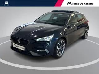 SEAT Leon 1.4TSIeHybrid 150kW/204PK PHEV FR DSG · Panoramadak · Leder · Apple/Android Car Play · Cam