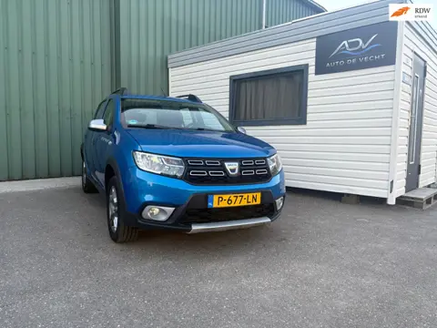 Dacia Sandero 1.0 TCe Comfort LPG - TREKHAAK - AIRCO - LM VELGEN