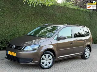 Volkswagen Touran 1.2 TSI AIRCO IJSKOUD/RIJDT NIEUW/NL AUTO!