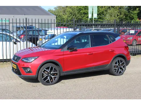 SEAT Arona 1.0 TSI FR Business Intense, Trekhaak!