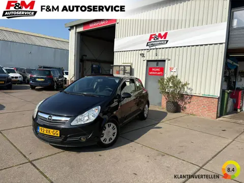 Opel Corsa 1.2-16V Enjoy Airco