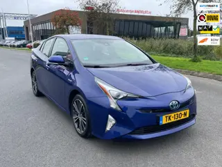 Toyota Prius 1.8 Executive, Aut, Acc, Cam, Navi, Lmv, HU display, LED, Stoelverw, Dodehoek det, Geen