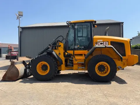 JCB 427 HT (bj 2021)