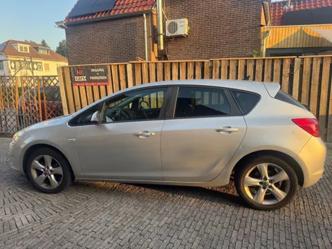 Opel Astra 1.4 Turbo Edition