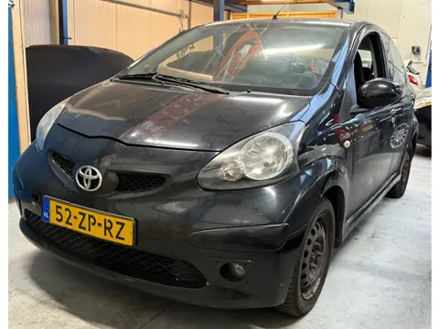 Toyota Aygo 1.0-12V Sport|NAP|APK05-26|Leestekst|Handel/Export|DefecteKoppakking|