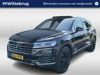 Volkswagen Touareg 3.0 TSI eHybrid Elegance 4MOTION / AUTOMAAT/ 381 PK/ PANO/ LUCHTVERING/ TREKHAAK/