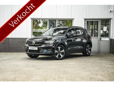 Volvo XC40 Recharge Core 70 kWh | Apple Carplay/Android Auto | Camera | 1500kg trekgewicht