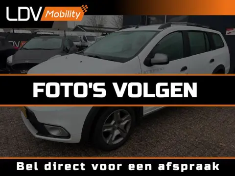 DACIA LOGAN 0.9 TCE STEPWAY / Trekhaak / PDC / Achteruitrijcamera / APK t/m 01-04-2027.