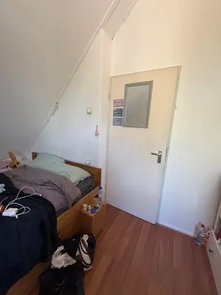 Woning aan de Karveelstraat te Alkmaar