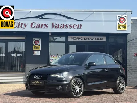 Audi A1 1.4 TFSI S Line 122 pk navi airco stoelverwarming start/stop  lmv 17 inch 2e eigenaar in zee