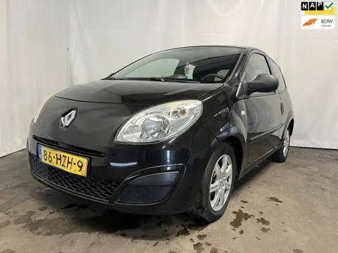 Renault Twingo 1.2 Authentique - Schade