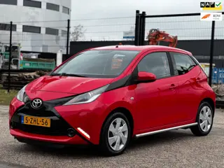Toyota Aygo 1.0 VVT-i x-play|INCL BTW|ELEKRAMEN|STUURBEKR|ZEER ZUINIG|